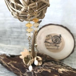 Golden crystal linear Dangle earring